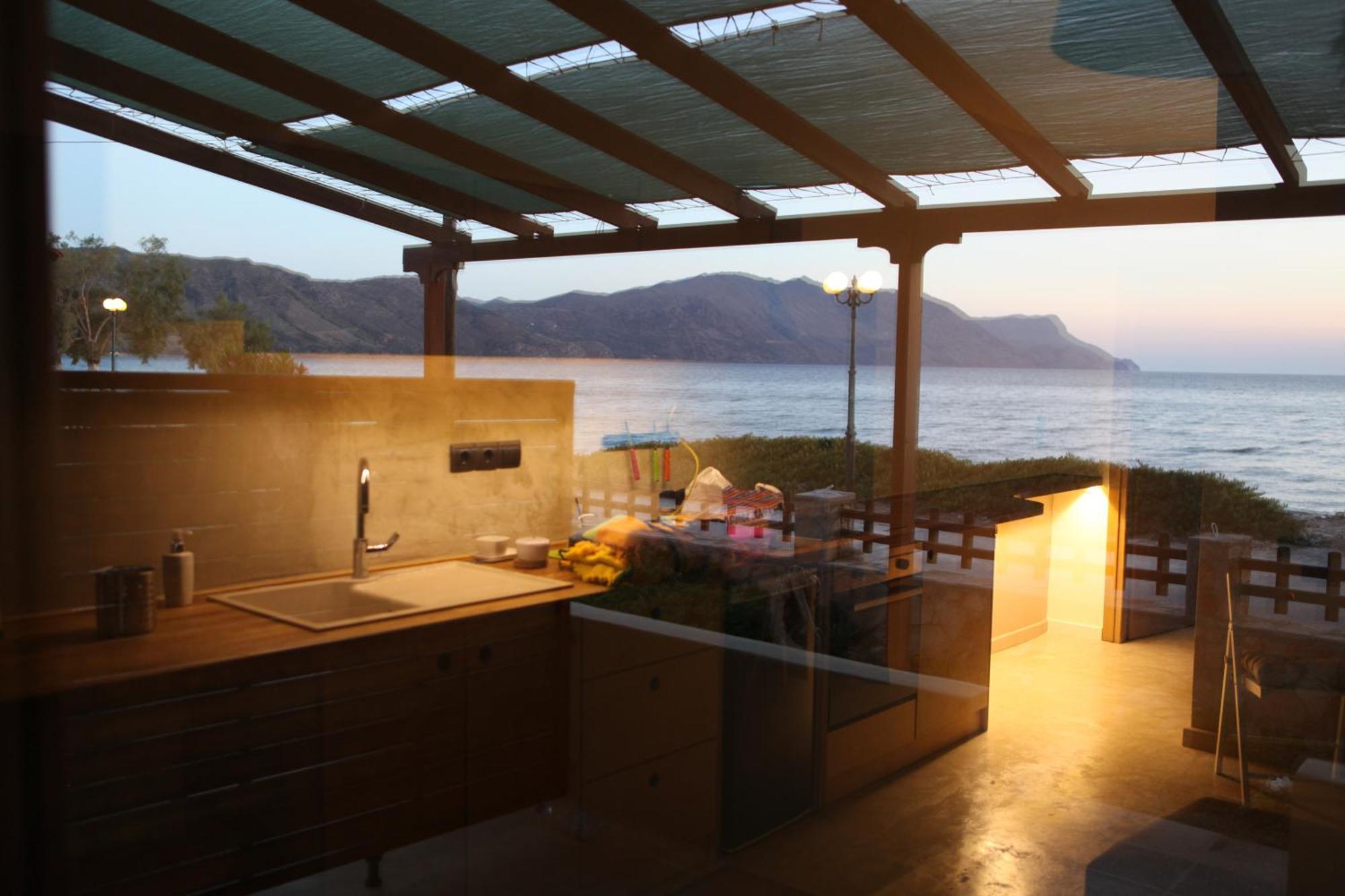 Horizonte Seafront Suites キサモス エクステリア 写真